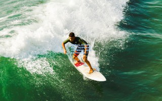 爱游戏app_浙江队震撼官宣，前巴萨国米射手马纳伊强势加盟，违约金曾达5000万欧元