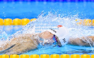 爱游戏网页版：西班牙人队欧洲雄心的十字路口，欧冠梦想与本季严酷现实的较量