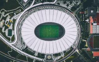 爱游戏在线|防守短板引发调整，拉文出场时间受制约，德罗赞获教练组青睐