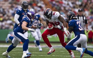 爱游戏官网：格林侧翼三分定乾坤 勇士主场气势如虹迎大捷