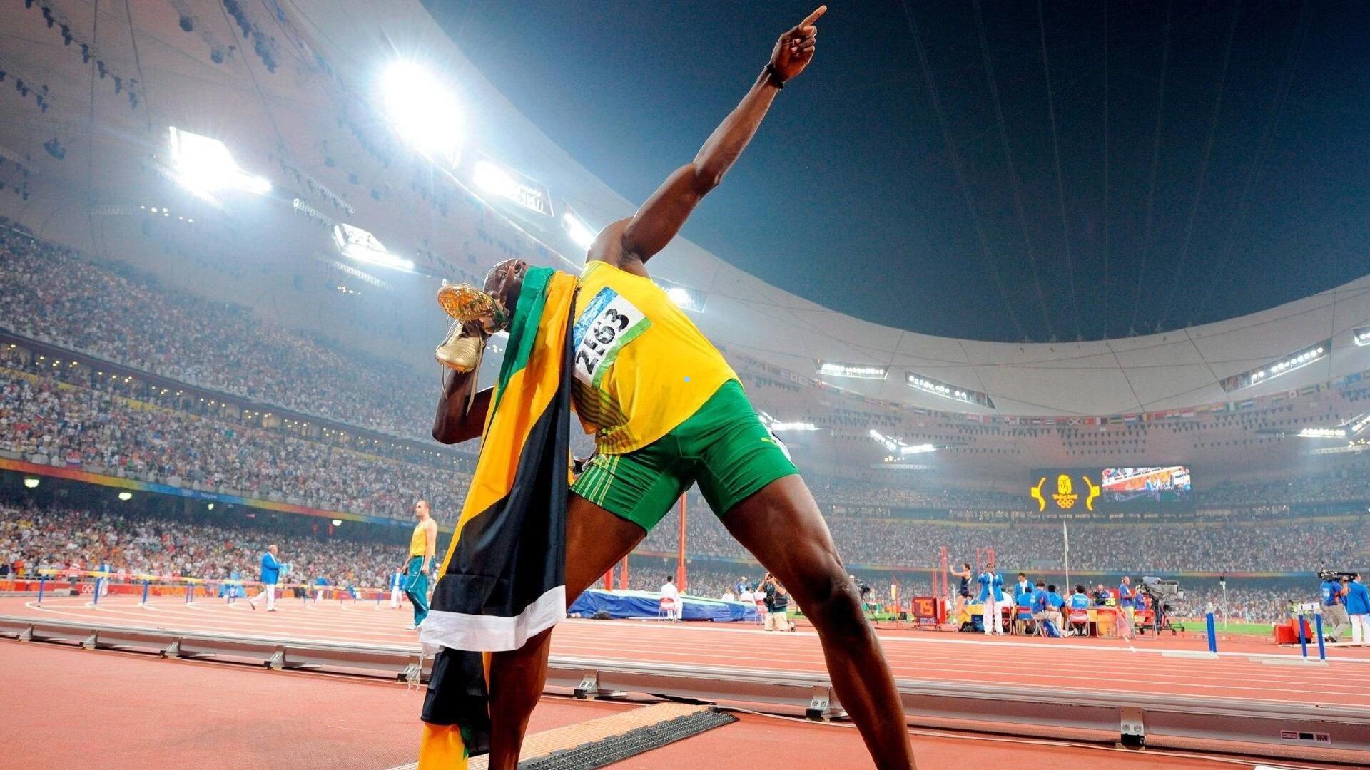 爱游戏在线：加斯佩里尼赞誉科莫表现稳健，透露长期执教罗马愿景-第3张图片-爱游戏-稳定流畅的综合娱乐服务平台